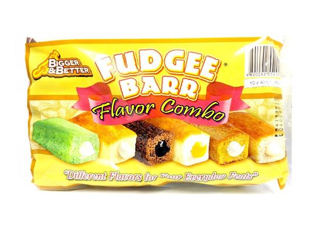 Amazon.com: 2 Pack of Fudgee Barr Indivually Wrapped Cream Filled Snack  Cakes, Macapuno, 41g, 10 Count : Grocery & Gourmet Food